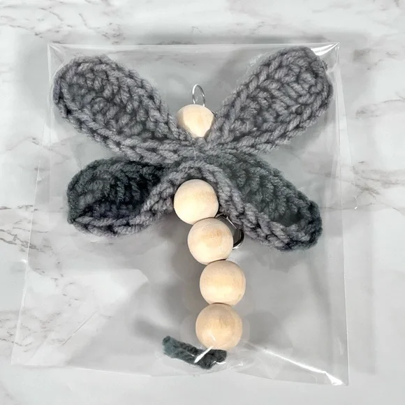 Crochet & Bead Dragonfly Bag Charm Keychain - Picture 3 of 5